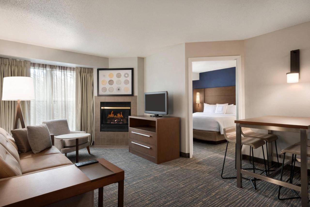 Residence Inn By Marriott West Springfield Exterior photo