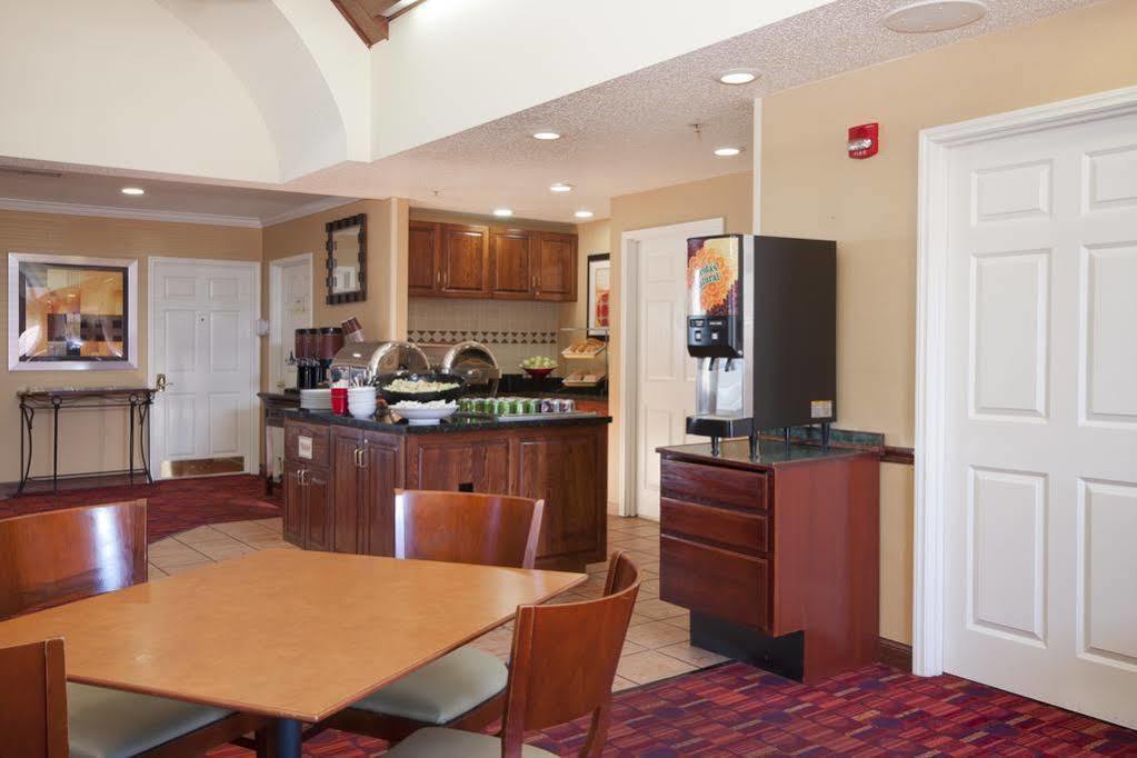 Residence Inn By Marriott West Springfield Exterior photo